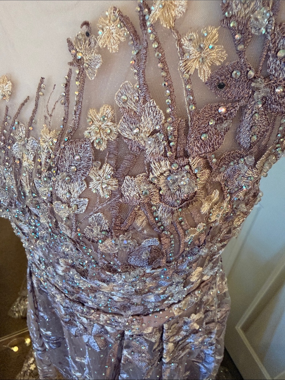 MAC DUGGAL
Light Purple Embellished Floral Cap Sleeve A Line Gown - Picture 6 of 15